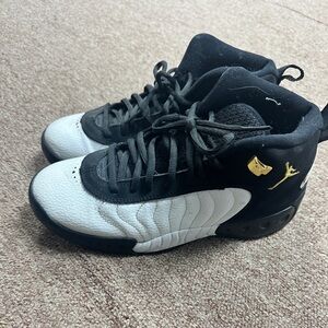 Jordan jump mans